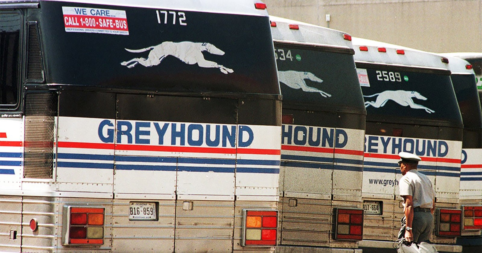 从『灰狗巴士公司』谈低成本战略-greyhound